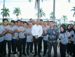 Revolusi SDM Sektor Industri, Menperin Agus Gumiwang Dorong Vokasi dan Digitalisasi Masif