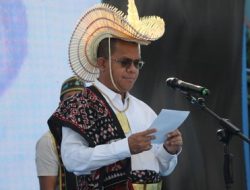 Gubernur NTT Melki Laka Lena Keluarkan Pergub Batasi HP Anak dan Wajibkan Jam Belajar di Rumah