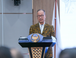 Menperin Agus Gumiwang Bantah Isu PHK Massal, Sebut Industri Manufaktur Justru Serap 20 Juta Tenaga Kerja