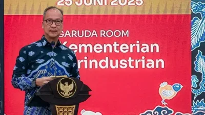 Ekspor Naik Dua Digit, Menperin Agus Gumiwang Sukses Bikin Batik Indonesia Diminati Dunia
