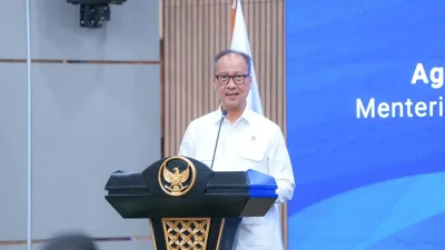 SNI Bukan Formalitas! Menperin Agus Gumiwang Dorong Industri RI Lebih Tangguh dan Kompetitif