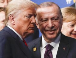 Trump Puji Presiden Turki Erdogan Tak Ikut Campur Perang AS Vs Iran dan Dukung Teheran