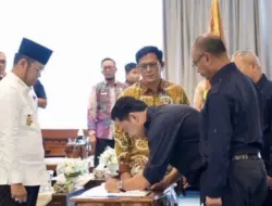 Gubernur Rudy Mas’ud Desak Langkah Terintegrasi Selamatkan Ekosistem Sungai Kaltim dari Ancaman Tambang