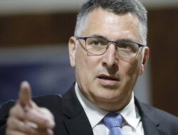 Israel Justru Curiga Hamas Bubarkan Pemerintahan di Gaza